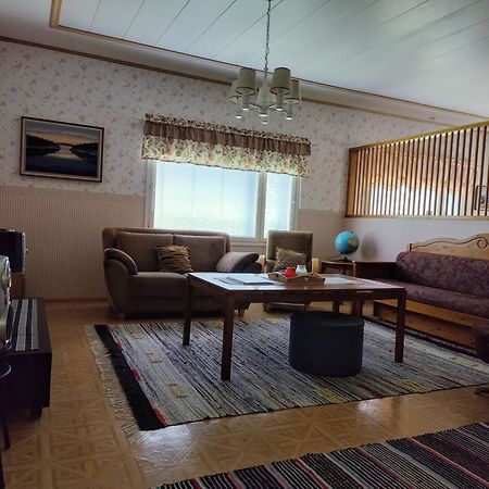 Mukava Mummonmoekki Maaseudun Rauhassa Villa Koivu Kültér fotó